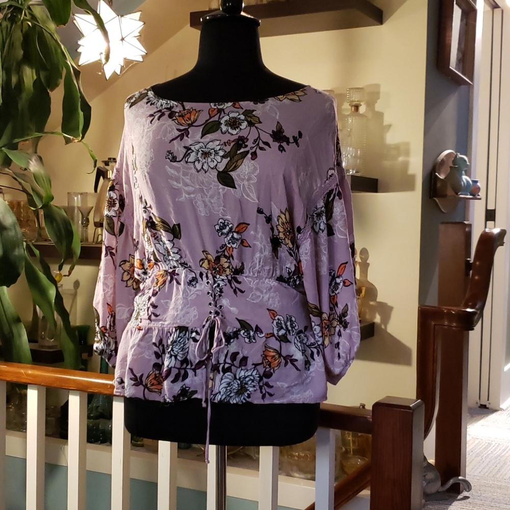 Xliration Womans Purple Floral Pullover Peplum Top